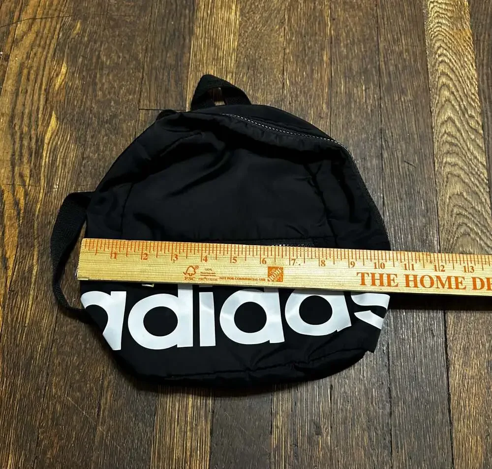 adidas linear mini